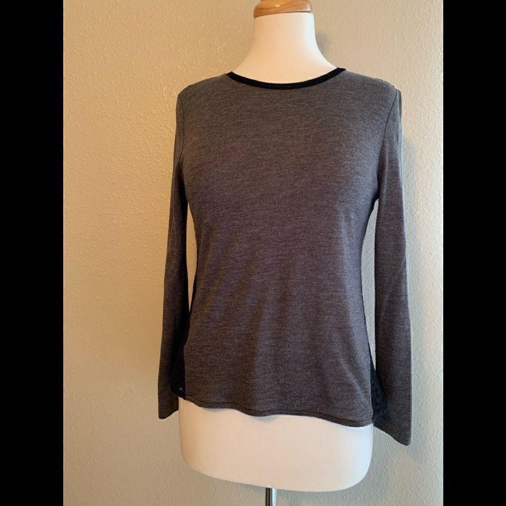 Ann Taylor gray long sleeve tee with lace back